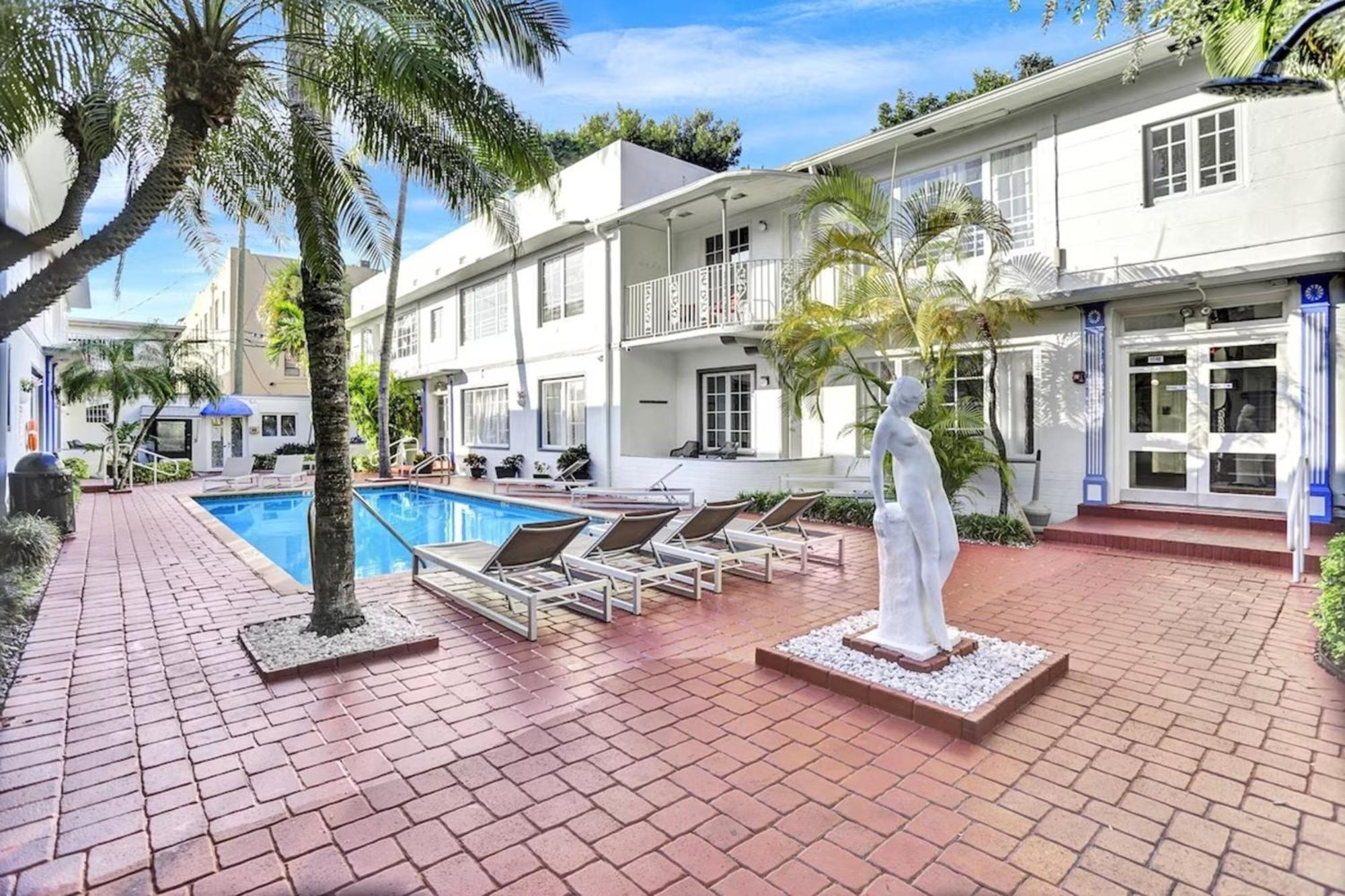 Courtyard Apartments Part Of The Oasis Casita Collection Miami Beach Exterior foto